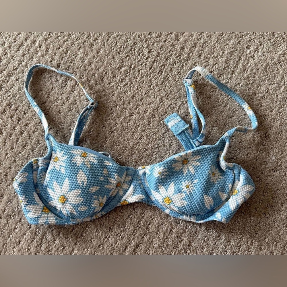 Xhilaration Blue Floral Bikini Top